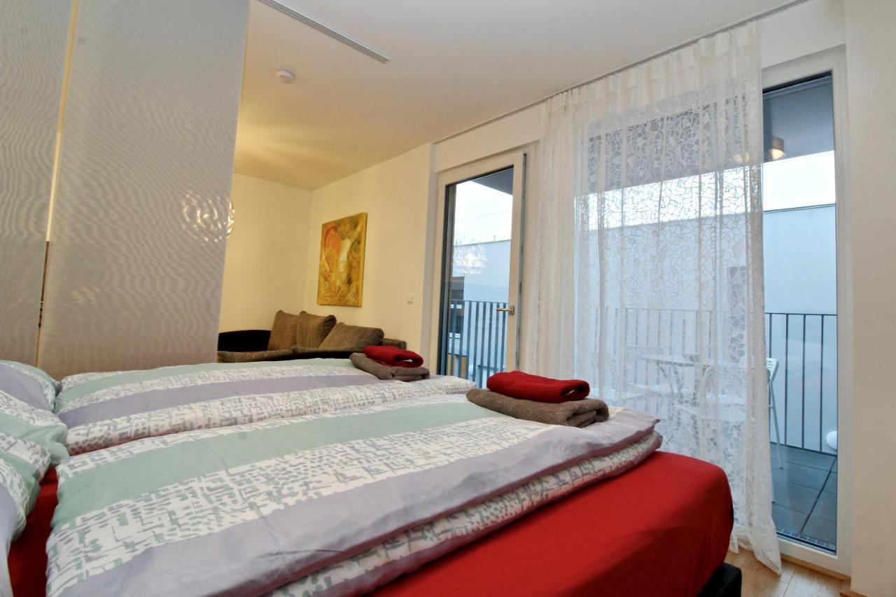Balcony/Pool/Free Parking Garage Studio Vienna Exterior photo